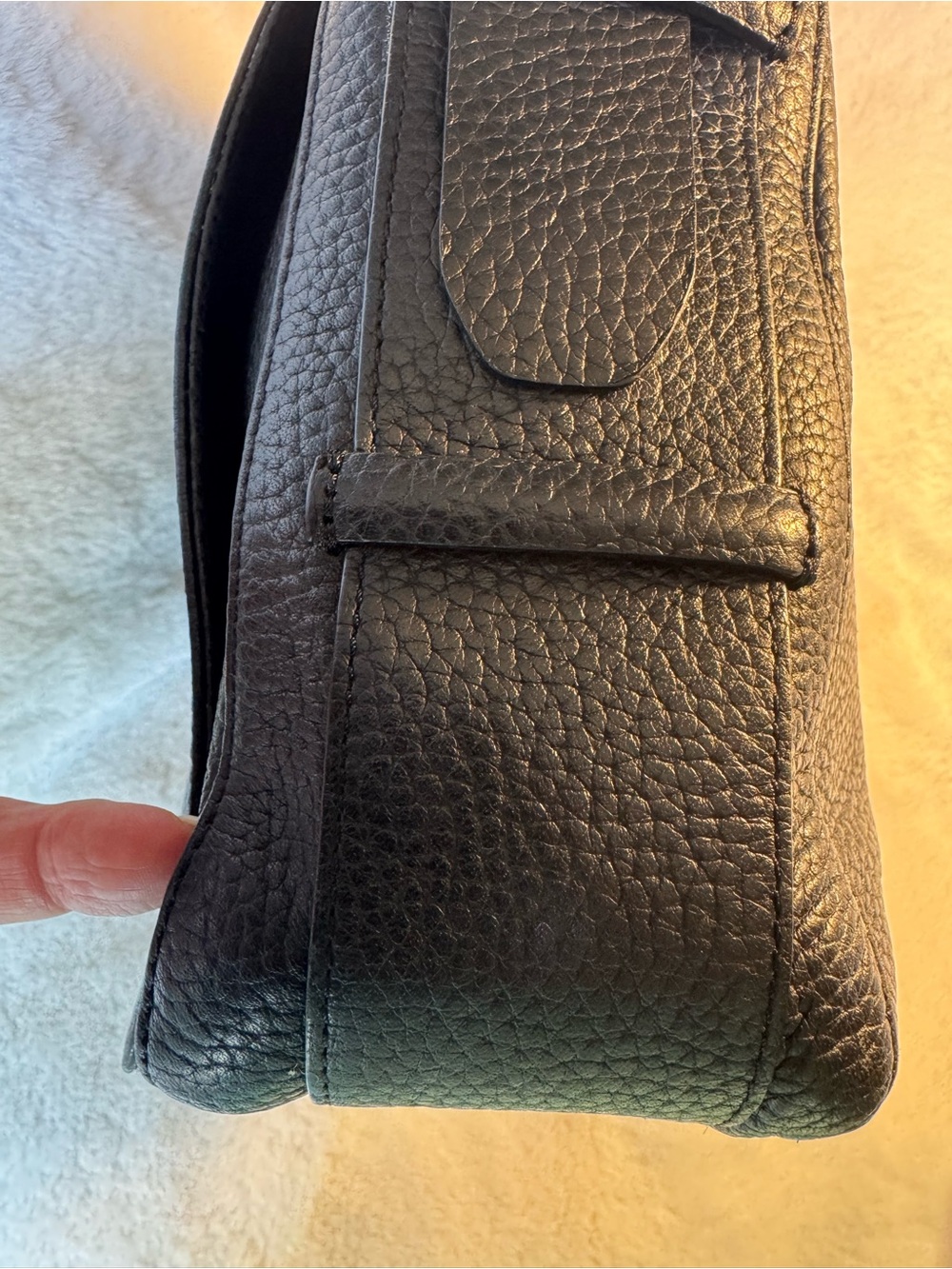 DKNY Black Pebbled Leather Shoulder Bag with Wide Shoulder Strap - Picture 10 of 11